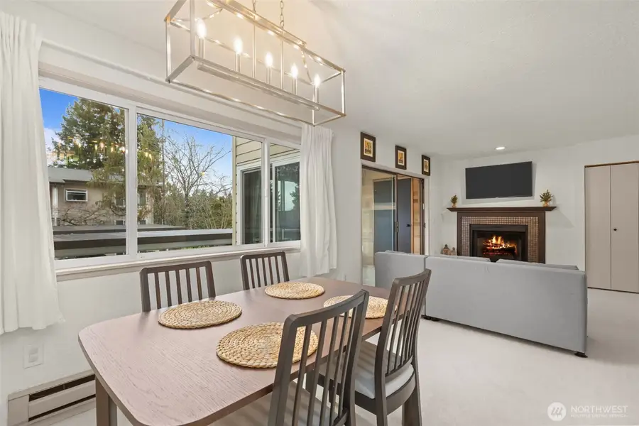 706 136th Place Ne #C2, Bellevue, WA 98005 - #3