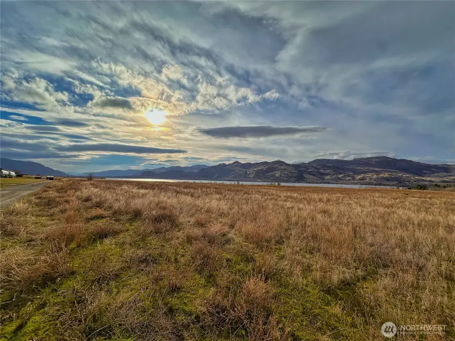 433 Eastlake Road, Oroville, WA 98844 - #3