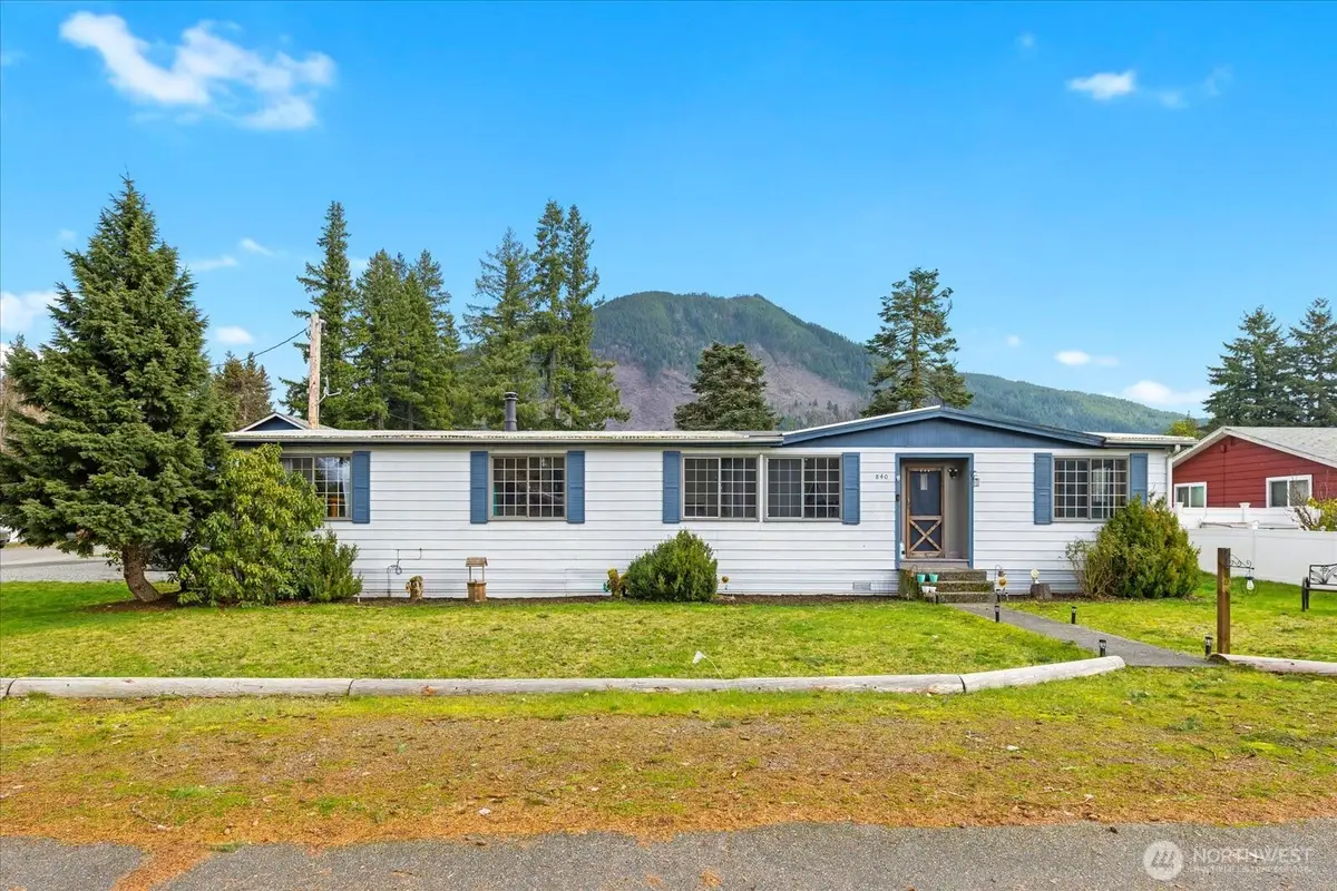 840 Madison Avenue, Darrington, WA 98241 - #1