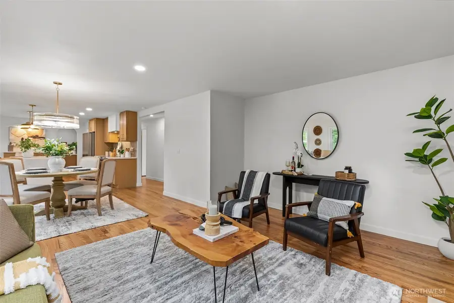 354 NW 177th Street, Shoreline, WA 98177 - #3