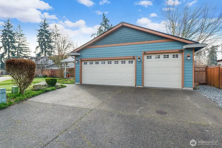807 21st Street Nw, Puyallup, WA 98371 - #2