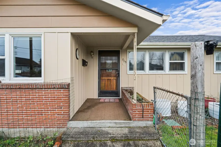 715 Euclid Way, Centralia, WA 98531 - #2