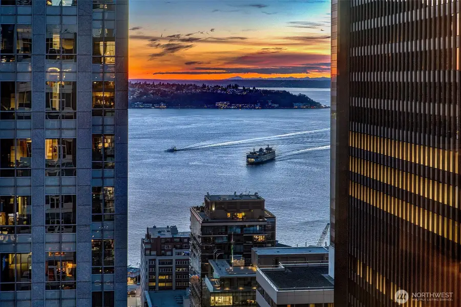 909 5th Avenue #2301, Seattle, WA 98164 - #2