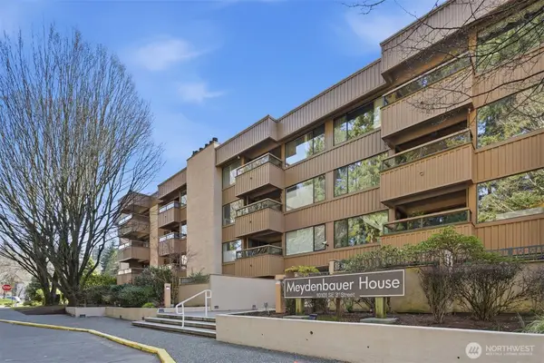 10101 SE 3rd Street #402, Bellevue, WA 98004