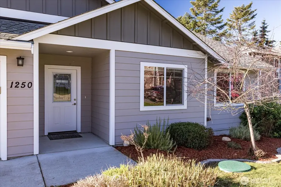 1250 Rickover Drive, Coupeville, WA 98239 - #2