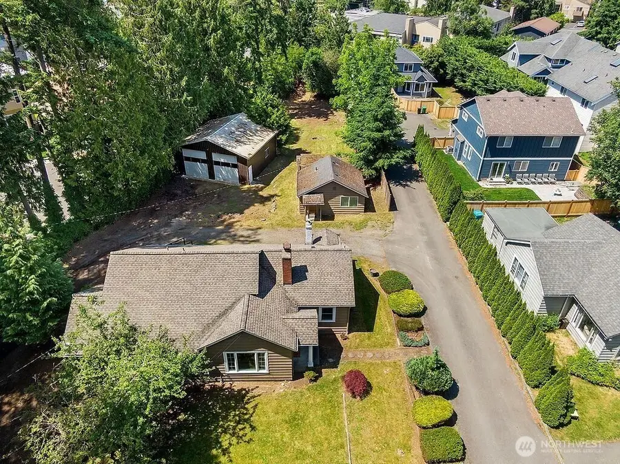 1564 Serpentine Place, Shoreline, WA 98155 - #3
