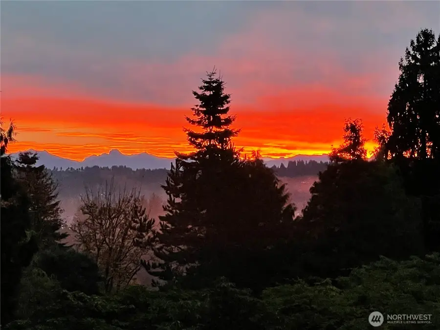 17122 32nd Avenue Ne, Lake Forest Park, WA 98155 - #3