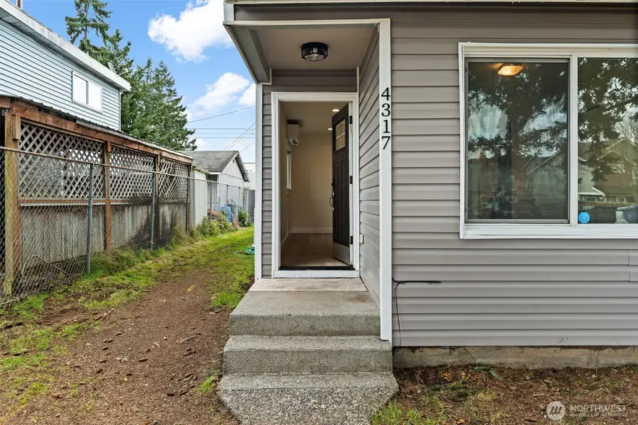 4317 S Lawrence Street, Tacoma, WA 98409 - #3