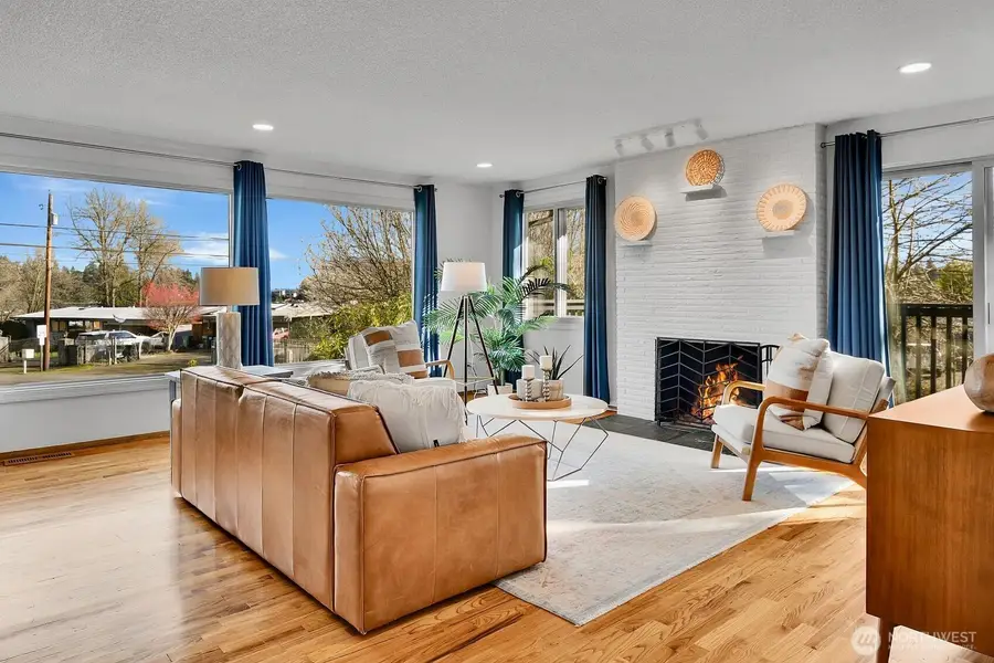 19253 34th Avenue S, Seatac, WA 98188 - #3