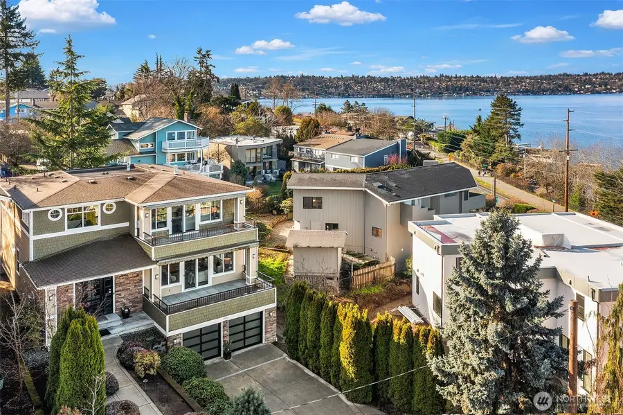 3311 Burnett Avenue N, Renton, WA 98056 - #2