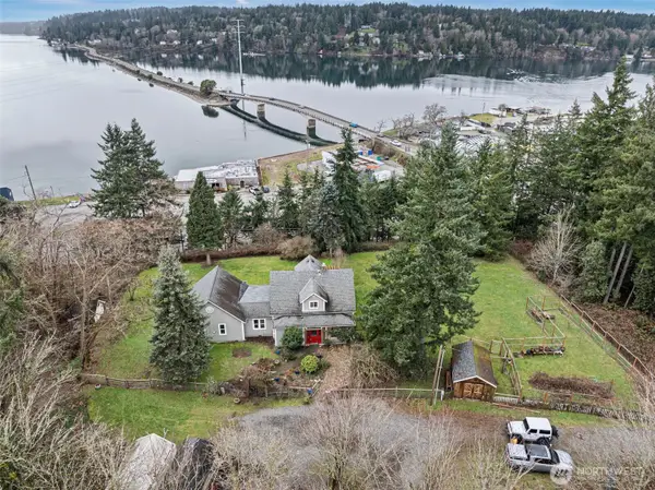 13816 65th Avenue Ct Nw, Gig Harbor, WA 98332