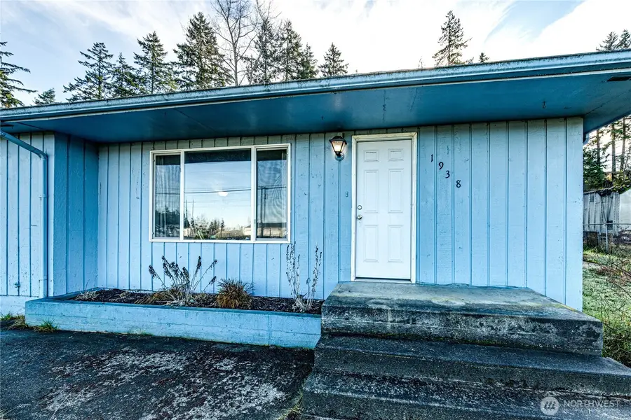 1938 W Highway 101, Port Angeles, WA 98363 - #3
