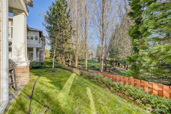 22212 42nd Avenue S #101, Kent, WA 98032