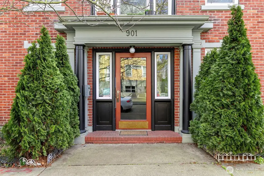 901 NE 43rd Street #306, Seattle, WA 98105 - #2