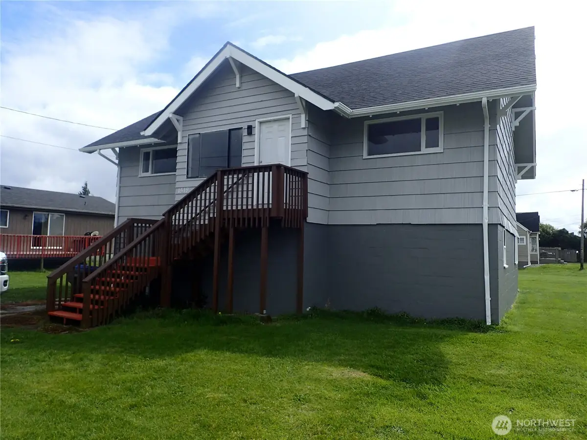 1519 Pacific Avenue, Aberdeen, WA 98520 - #1