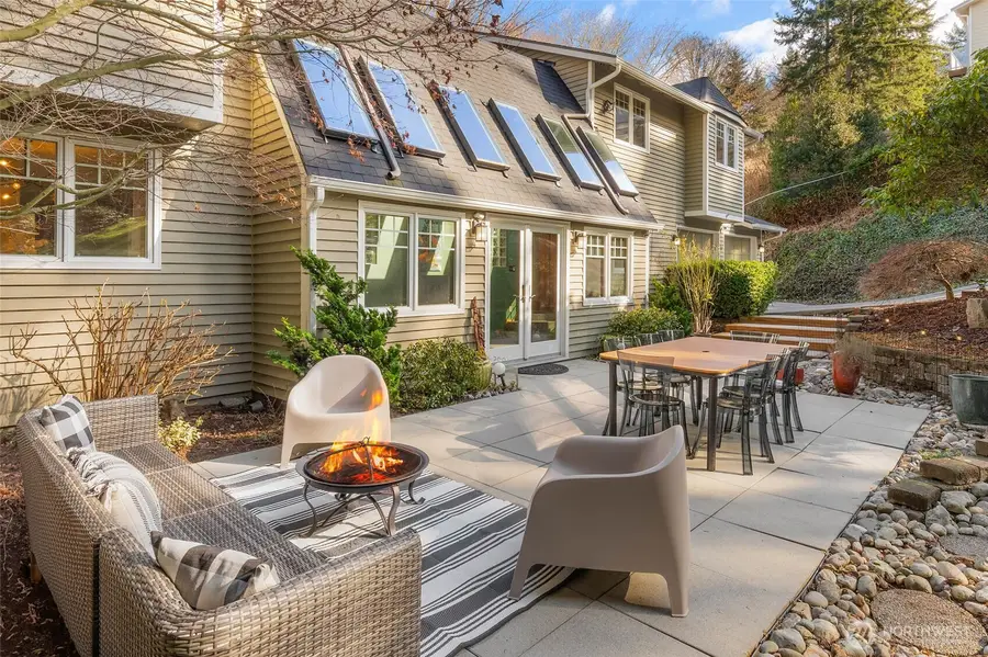 11925 Maplewood Avenue, Edmonds, WA 98026 - #2