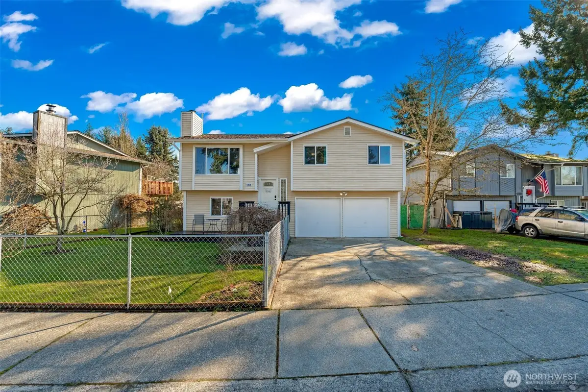 10609 52nd Avenue Ne, Marysville, WA 98270 - #1