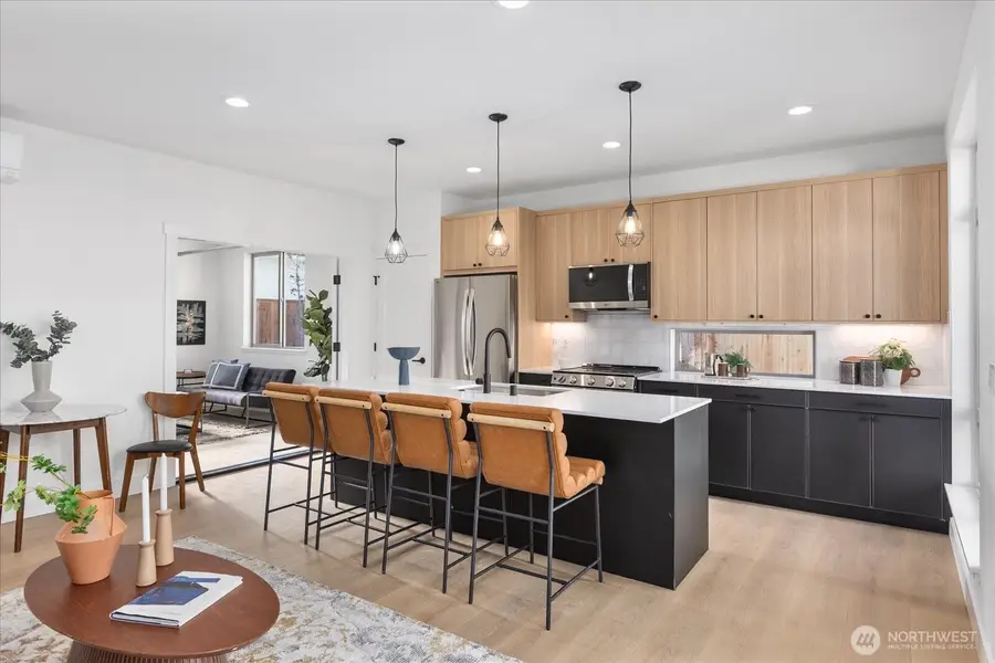 12044 Hiram Place Ne #C, Seattle, WA 98125 - #3