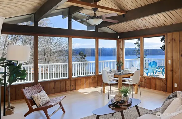 1412 Commodore Place, Freeland, WA 98249