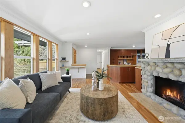 22407 87th Avenue W, Edmonds, WA 98026