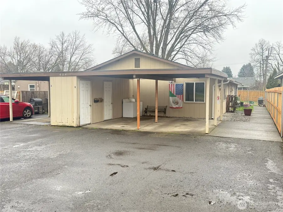 404 SE 3rd Street, College Place, WA 99324 - #2