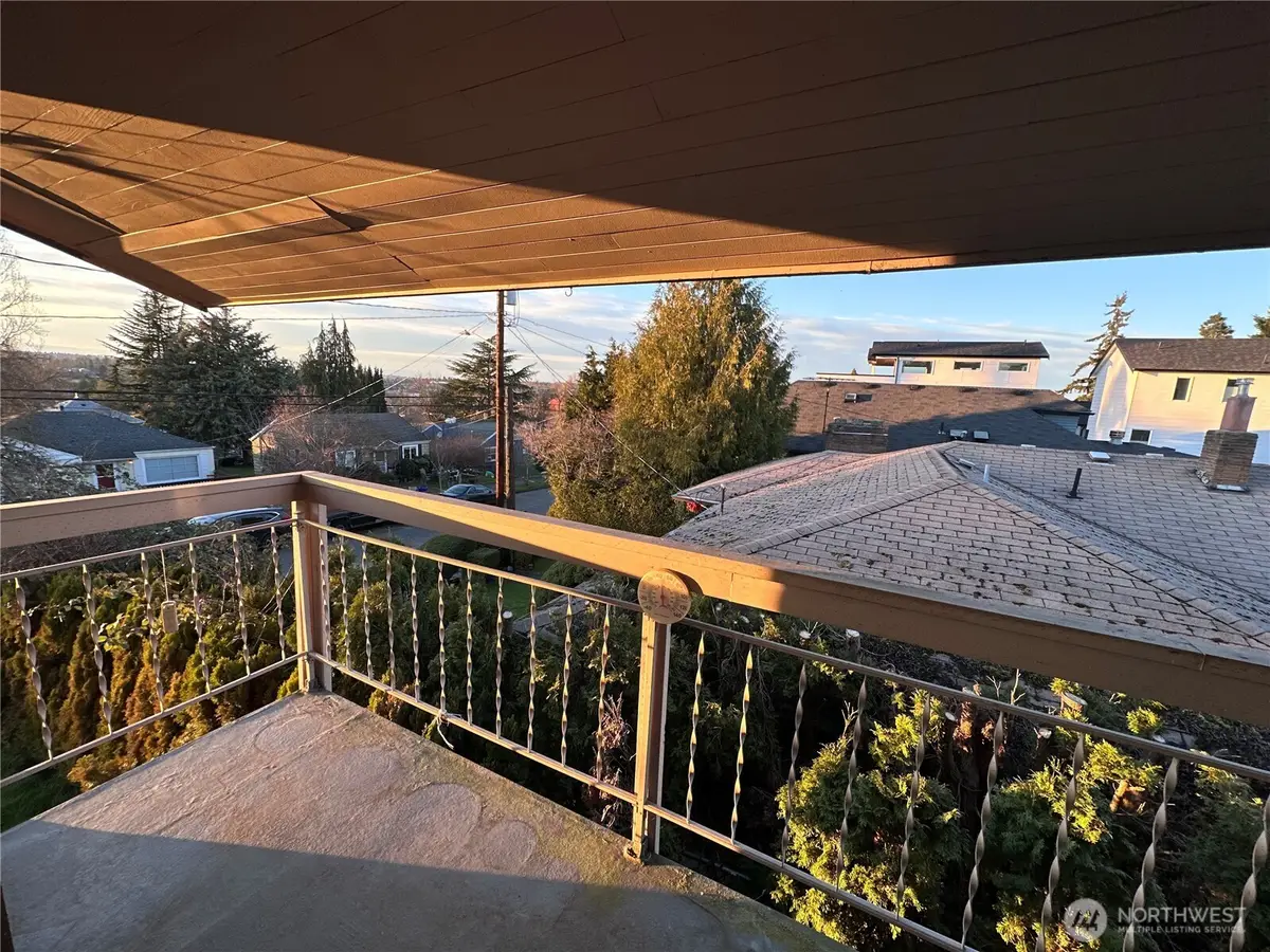 9818 61st Avenue S, Seattle, WA 98118 - #1