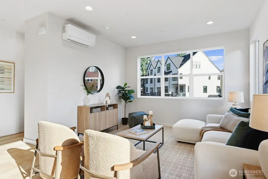 714 Newport Way Nw, Issaquah, WA 98027 - #2