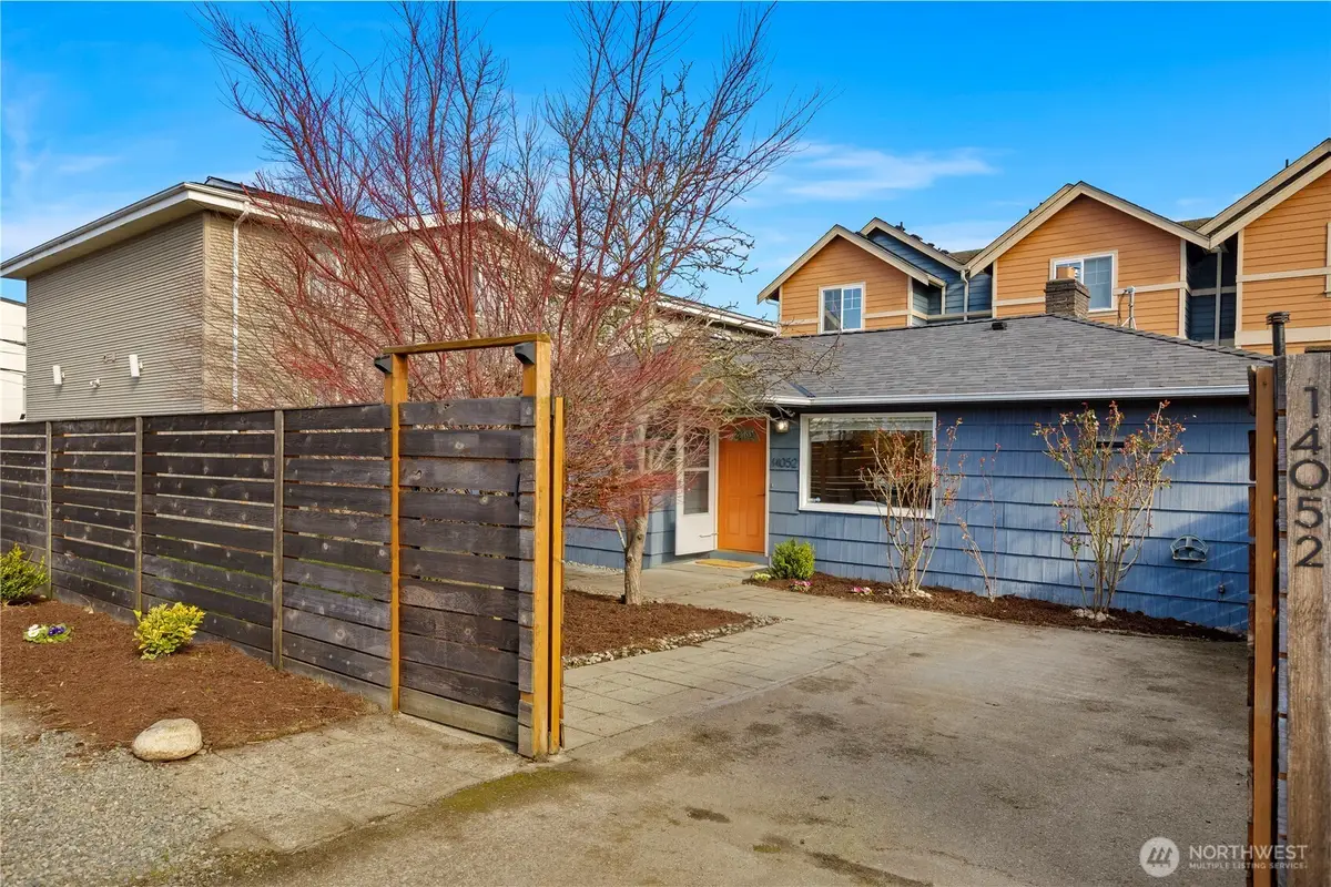 14052 Midvale Avenue N, Seattle, WA 98133 - #1