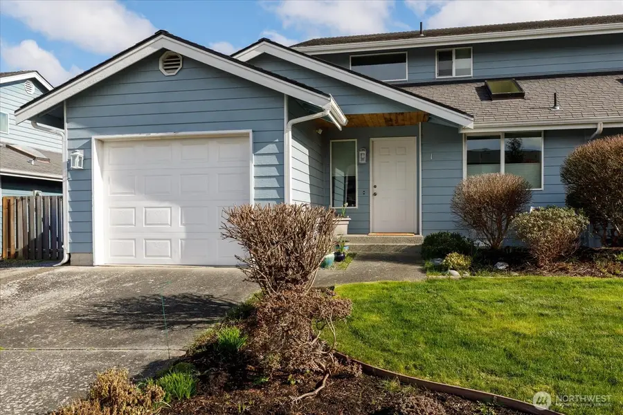 150 NE Nunan Loop #1, Oak Harbor, WA 98277 - #3