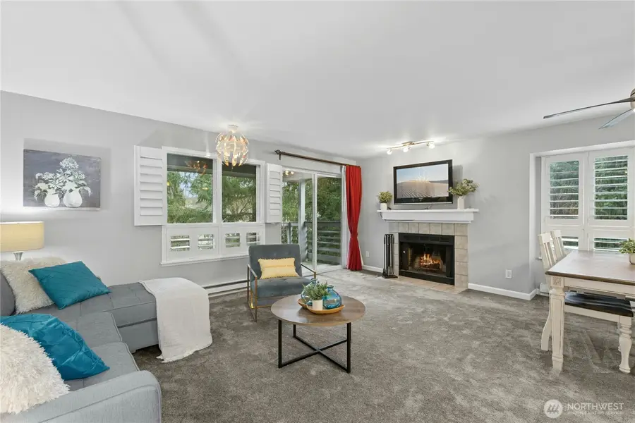 9904 NE 142nd Place #C302, Kirkland, WA 98034 - #2