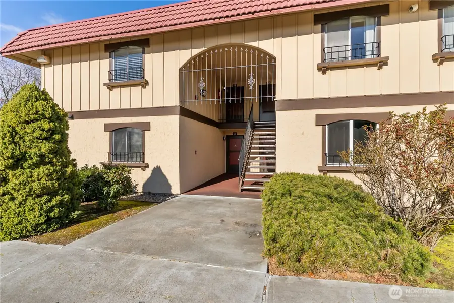 1005 S Pearl Street #C1, Tacoma, WA 98465 - #2