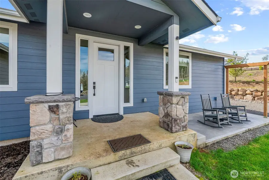 311 Olequa Heights Road, Castle Rock, WA 98611 - #3