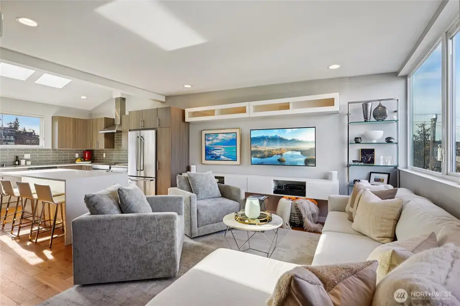 1230 W Emerson Street, Seattle, WA 98119 - #2