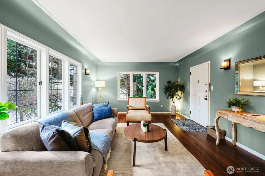 750 Belmont Avenue E #5, Seattle, WA 98102 - #2