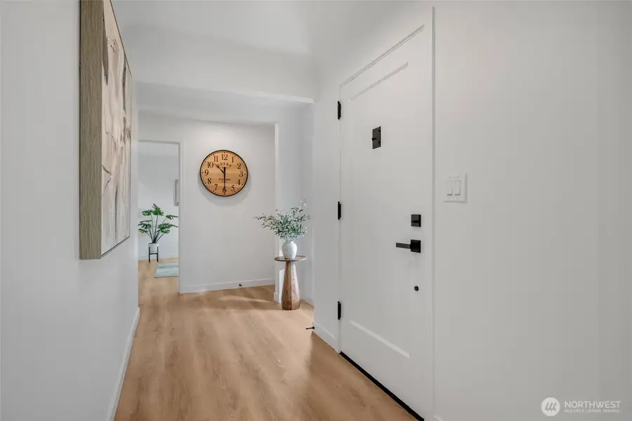 10723 Densmore Avenue N, Seattle, WA 98133 - #2