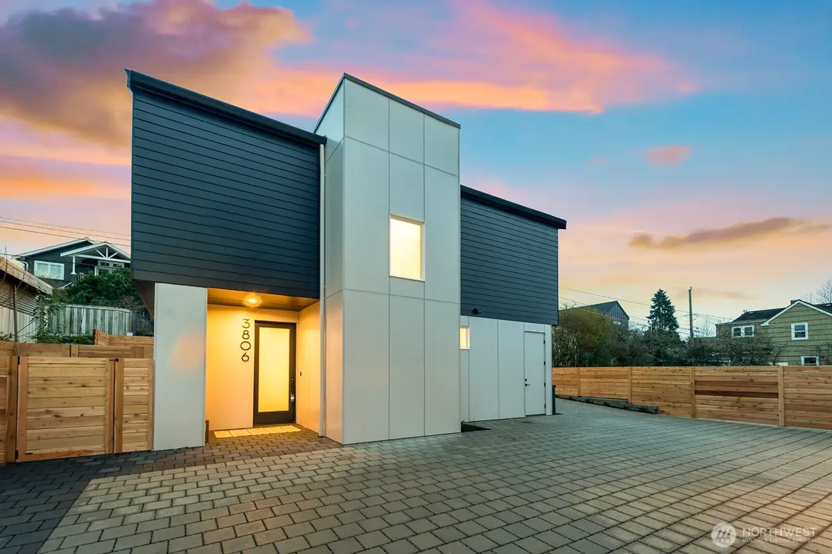 3806 42nd Avenue Sw, Seattle, WA 98116 - #1