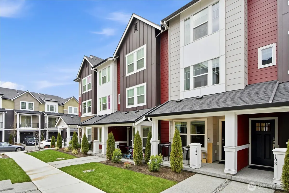 19244 NE 69th Circle #104, Redmond, WA 98052 - #1