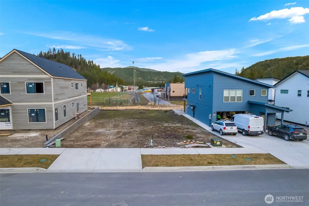 648 Central, Leavenworth, WA 98826 - #1