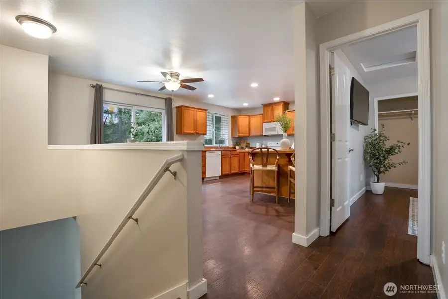 4201 Robinson Road Ne, Bremerton, WA 98310 - #3