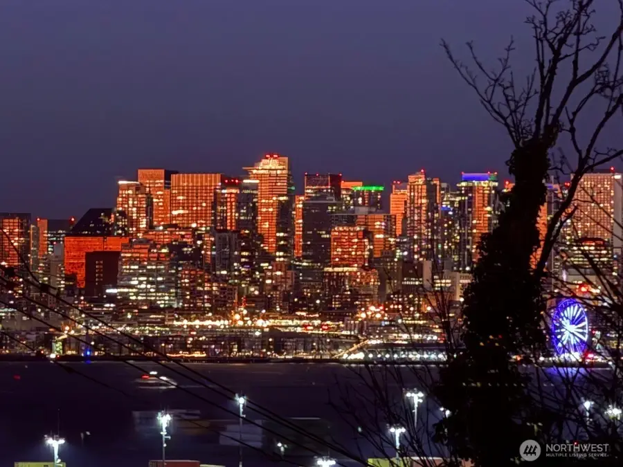 3414 33rd Avenue Sw, Seattle, WA 98126 - #2