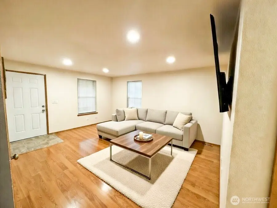 17841 Iris Place Sw, Rochester, WA 98579 - #2