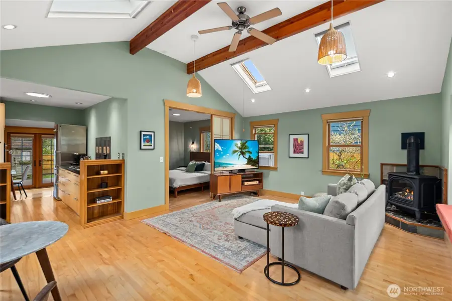 7315 24th Avenue Ne, Seattle, WA 98115 - #3