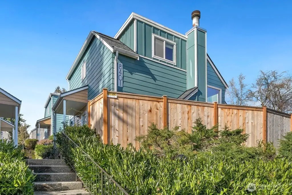 8401 25th Avenue Sw #A, Seattle, WA 98106 - #1