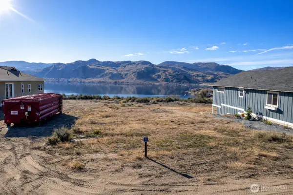 206 Village Way, Oroville, WA 98844