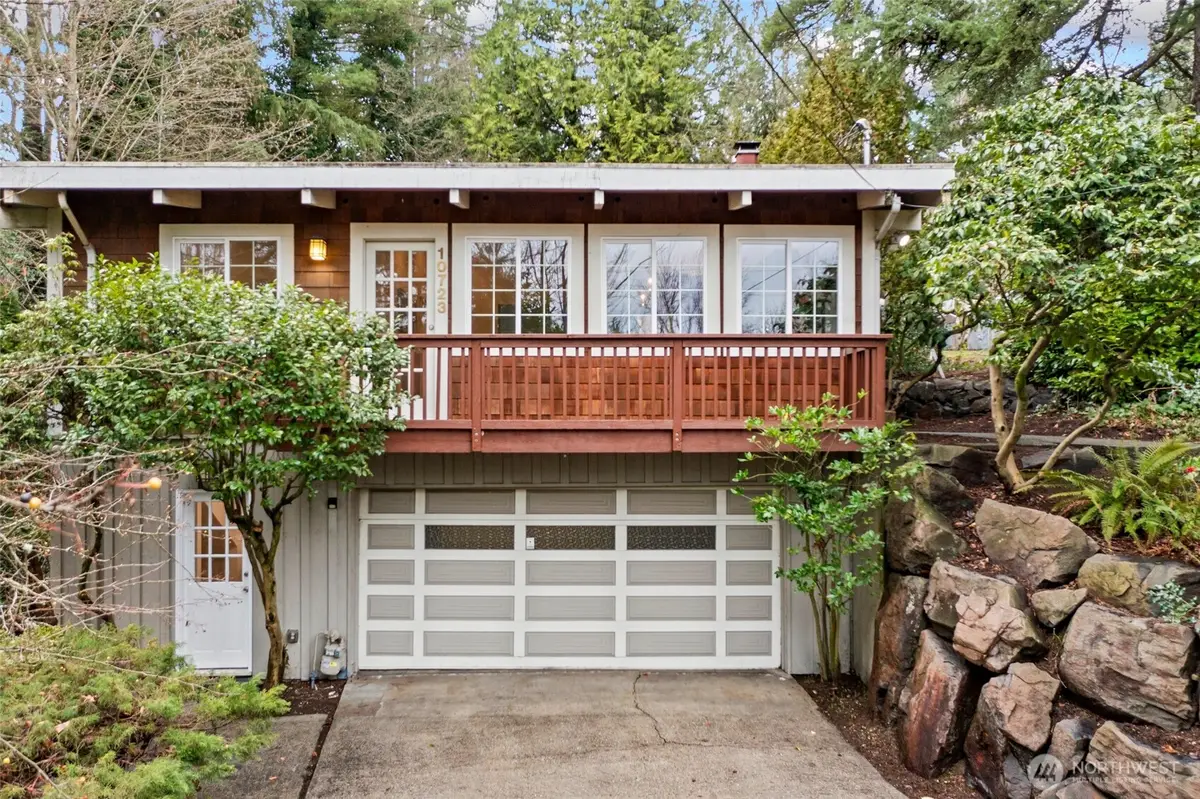 10723 24th Avenue Ne, Seattle, WA 98125 - #1