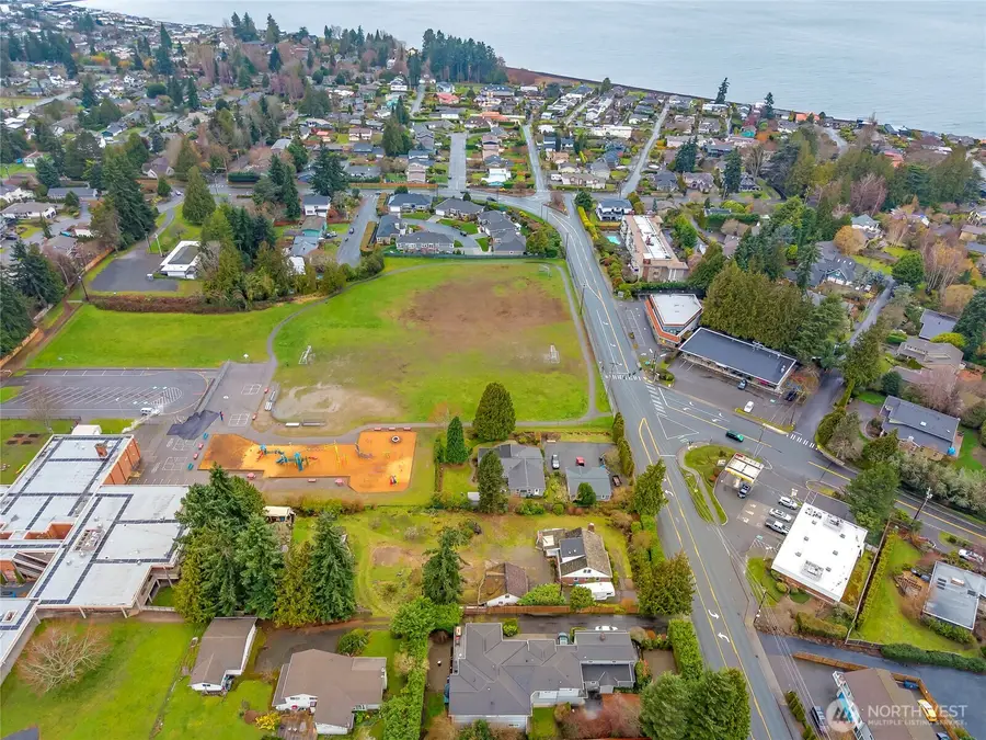 1020 Puget Drive, Edmonds, WA 98020 - #3