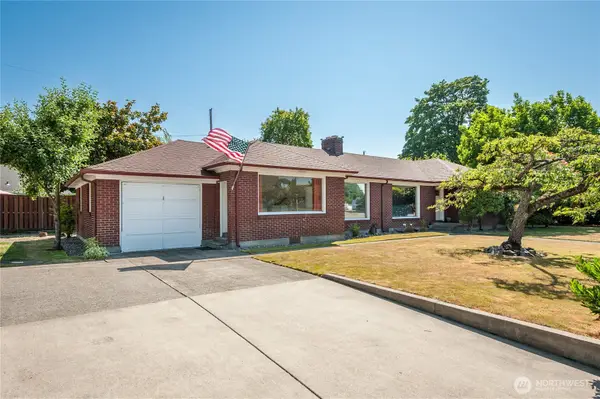 2615 Ocean Beach Highway, Longview, WA 98632