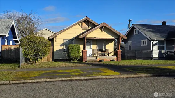 3833 E G Street, Tacoma, WA 98404