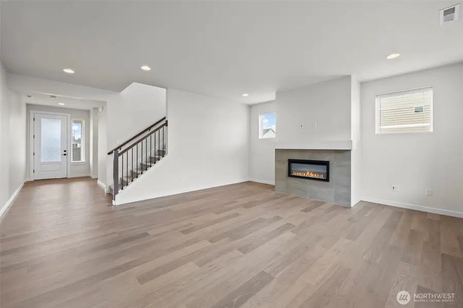 3183 Roosevelt Avenue, Enumclaw, WA 98022 - #3