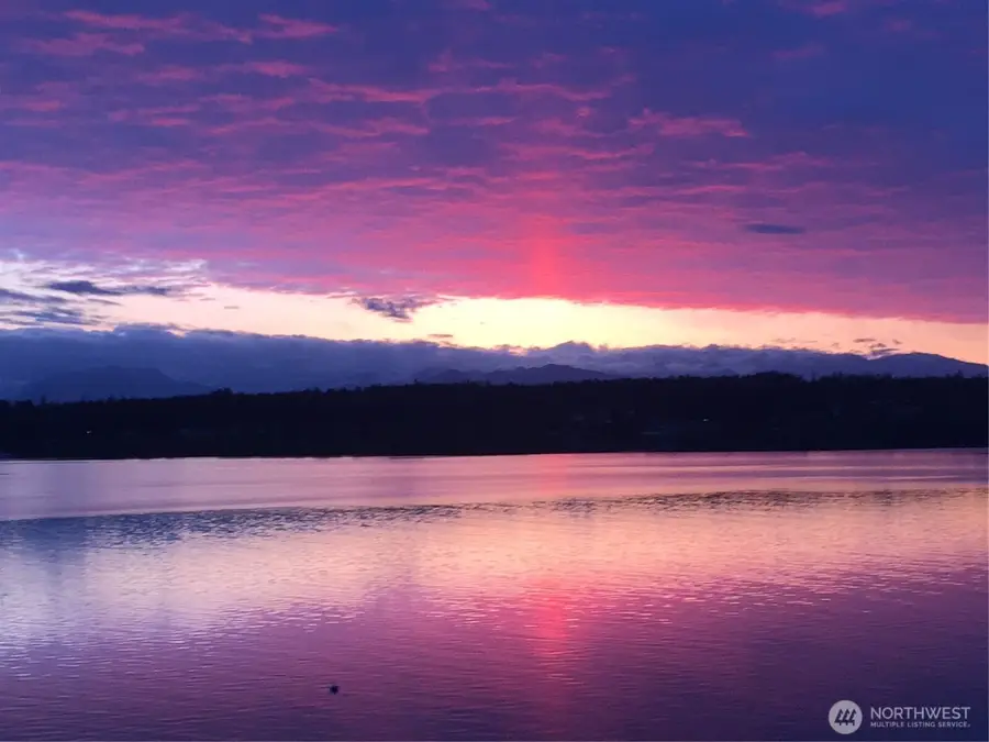 9549 Olympus Beach Road Ne, Bainbridge Island, WA 98110 - #2
